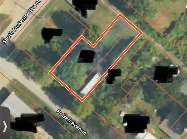 203 Holson Ave, Poteau, OK 74953