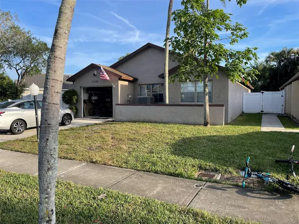 9020 Pine Springs Drive, Boca Raton, FL 33428