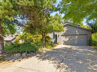 8805 NW Copeland St, Portland, OR