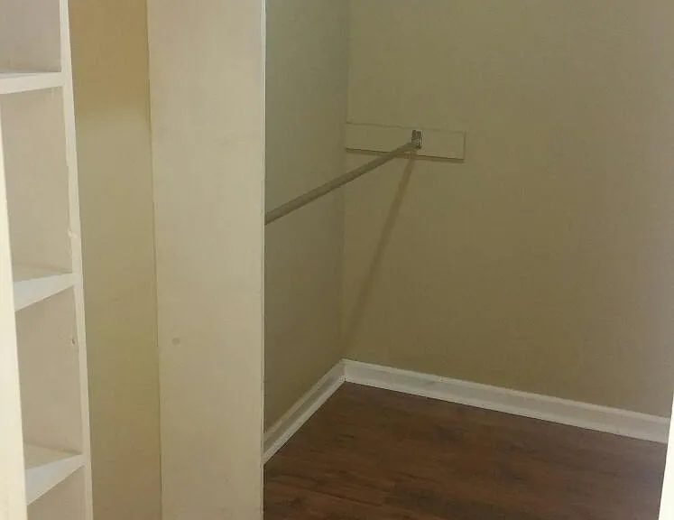 3924 Country View Dr — Photo 8