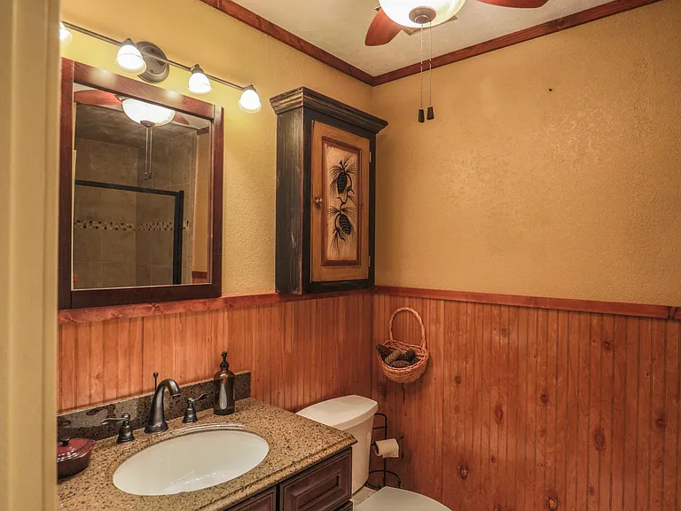 493 Valley St — Photo 14