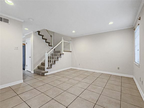 2nd image of 114 Du Rhu Dr #A