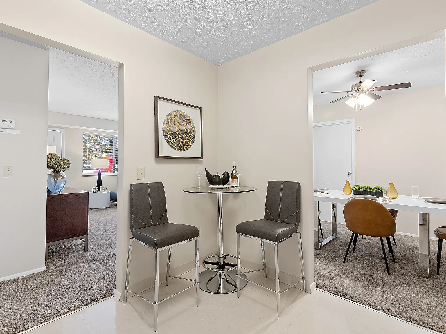 Tamarac Apartments — Photo 4