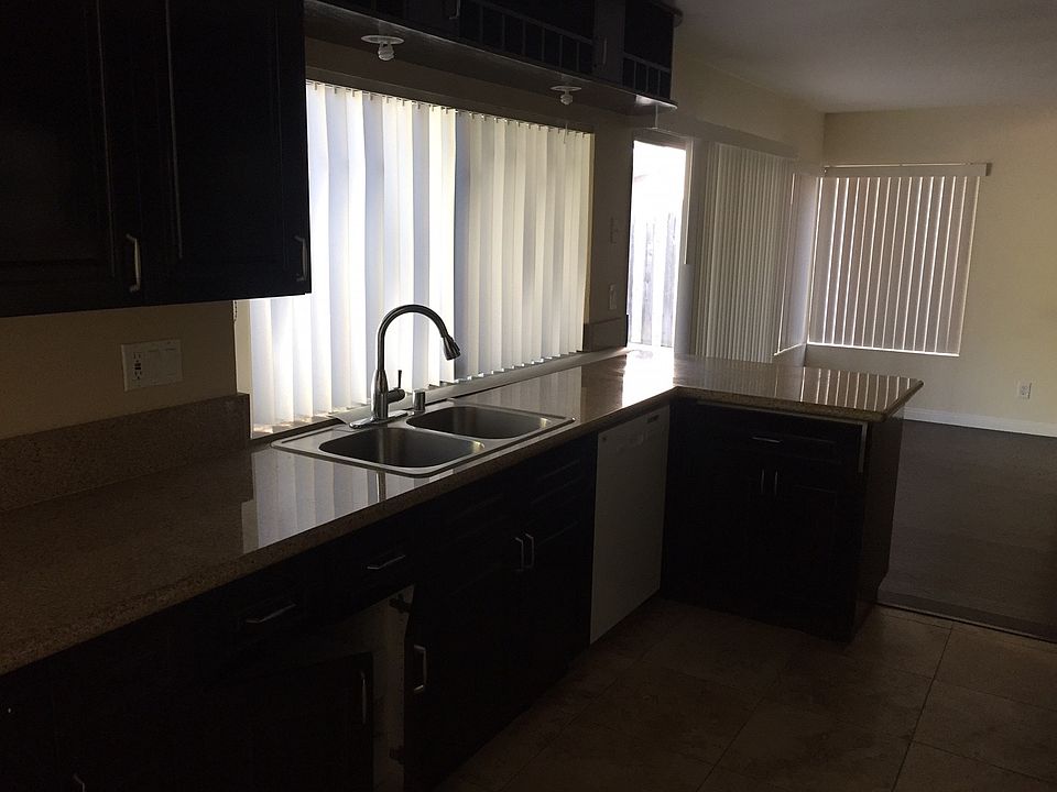 1st image of 13815 Paseo Cevera