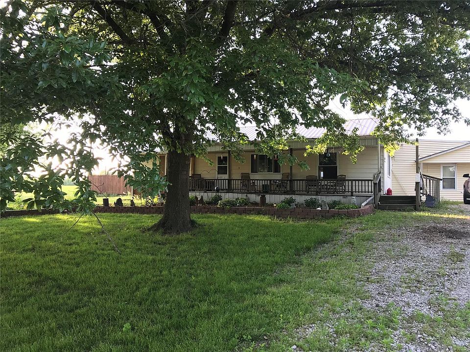 1st image of 18582 Blackhawk Dr