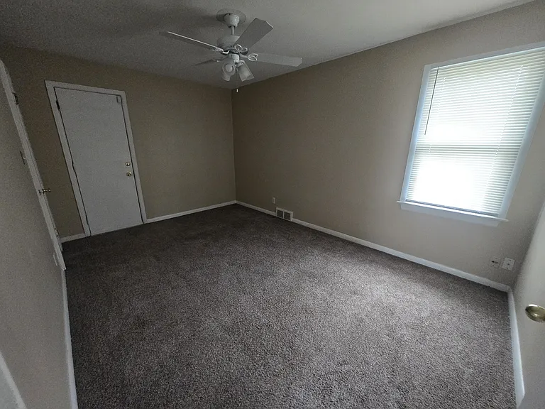 508 W Twelve Mile Rd #508 — Photo 10