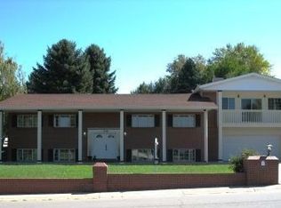 2130 Urban Dr, Lakewood, CO 80215
