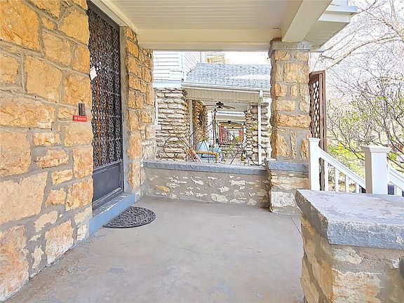 4th image of 4152 Holly St