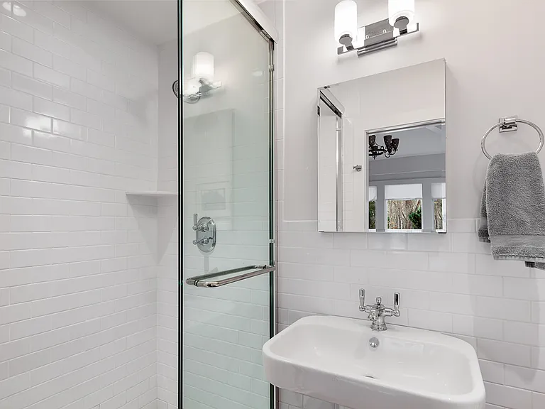 10 Cedar Dr — Photo 13
