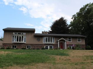 5762 E De Ave, Kalamazoo, MI 49004