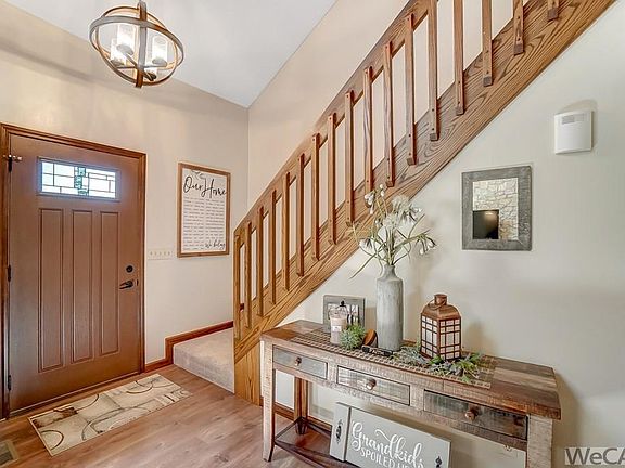 5th image of 2872 Sherwood Dr