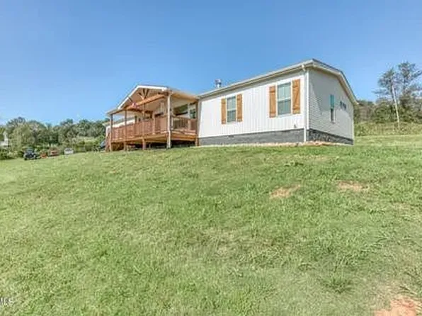108 Oak Hill Cir, Jonesborough, TN 37659