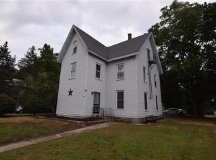12 High St, Ashaway, RI 02804