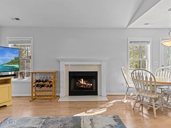 5th image of 1603 W Oak Island Drive