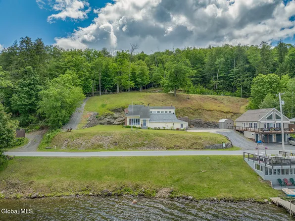 210 E Lake Road, Cossayuna, NY 12823