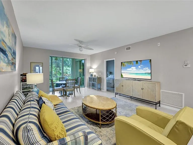 859 Tanbark Dr #103 — Photo 2