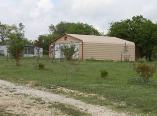 221 Moss Rd, Eddy, TX 76524