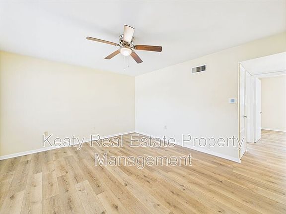 3rd image of 201 S College Rd APT 212