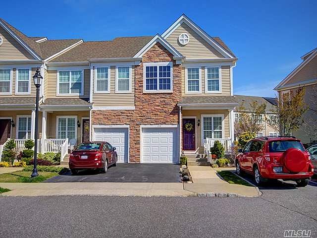 1st image of 158 Southampton Dr