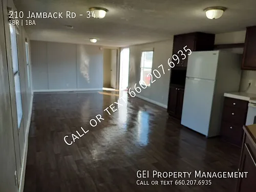 210 Jamback Rd Photo 1
