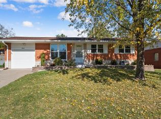 3561 Eileen Ann Dr, Saint Louis, MO 63129