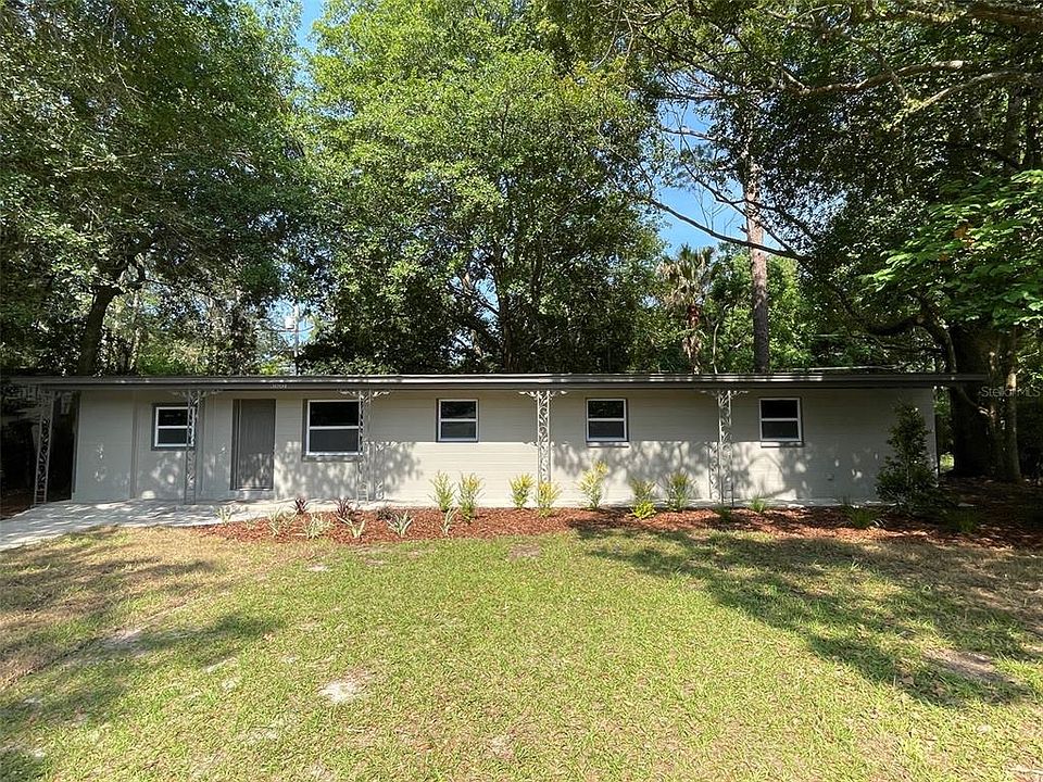1st image of 3004 NE 10th St