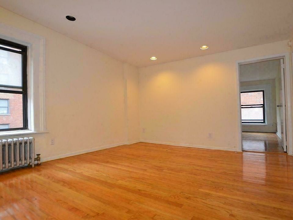 1st image of 115 E 39th St APT 5