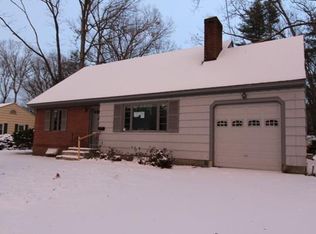 105 Whitmun Rd, Longmeadow, MA 01106