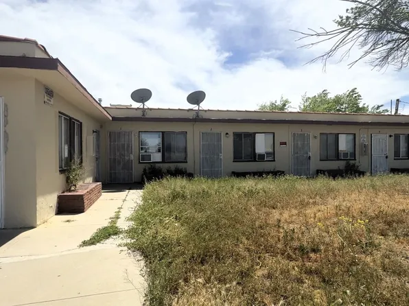 38717 6th St E, Palmdale, CA
