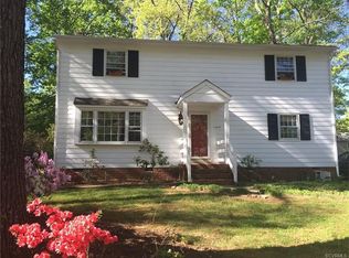 11019 Rockledge Rd, North Chesterfield, VA 23235