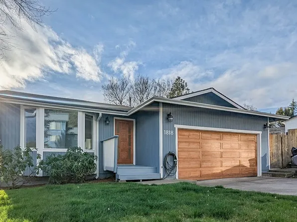 1818 NE Todd St, Roseburg, OR 97470