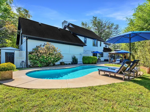 301 Mercury Dr, Franklin, TN 37064