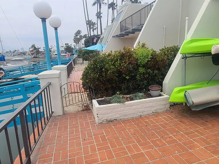 9 Antigua Ct — Photo 10