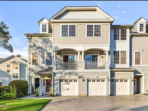 2nd image of 22 Skimmer Ln