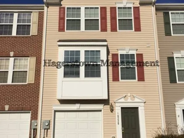 18226 Roy Croft Dr, Hagerstown, MD 21740