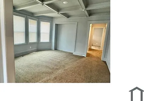 6 bed, 2708 sqft, $1,600 — Photo 4