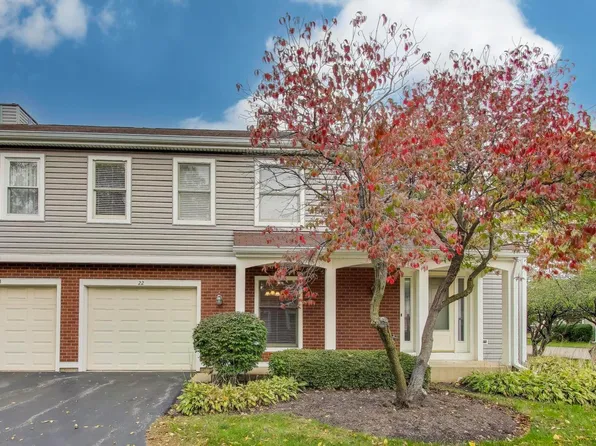 22 S Stonington Dr, Palatine, IL 60074
