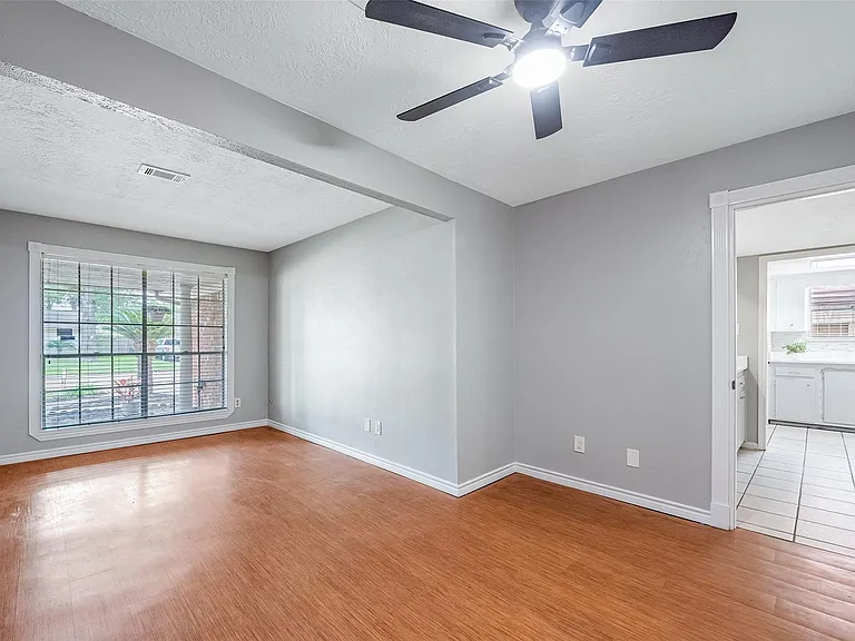 239 Blackwater Ln — Photo 20
