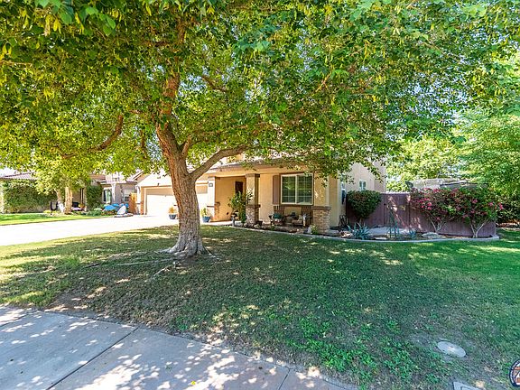 3rd image of 859 Arroyo Ct