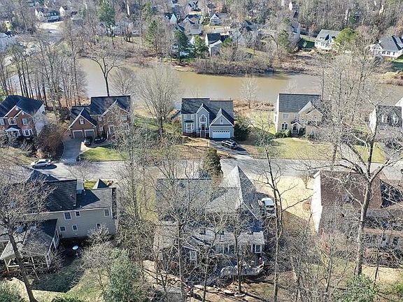 4th image of 9212 Stephens Manor Dr