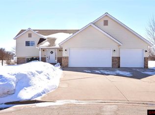 1105 9th Cir NW, Waseca, MN 56093
