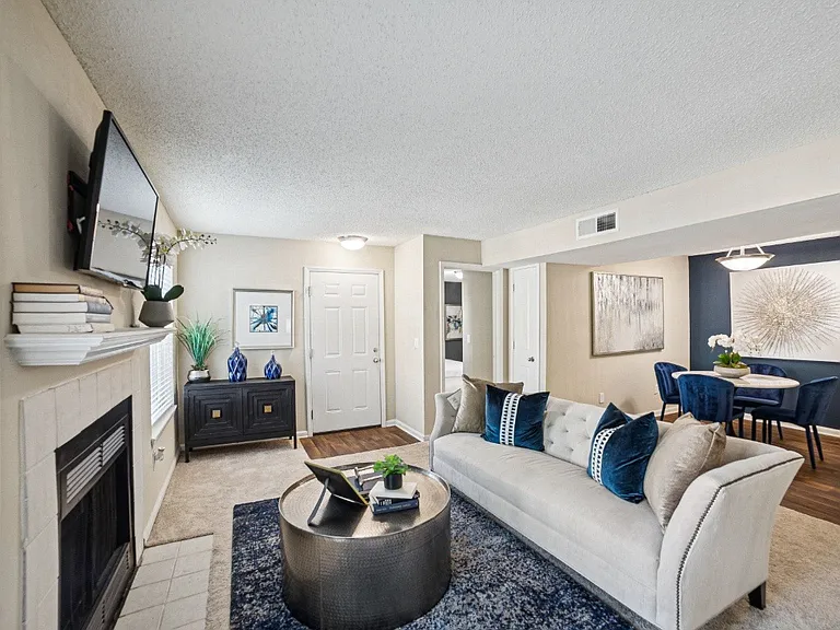 Willow Ridge Apartments — Photo 13