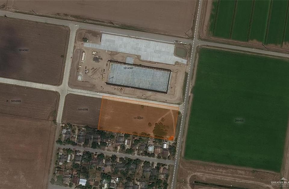 1st image of 1450 E Zaragosa Dr