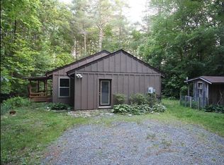 76 Star Crystal Ln, Penrose, NC 28766