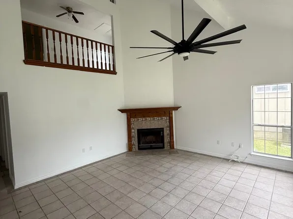 345 Brookwood Blvd, Mary Esther, FL 32569