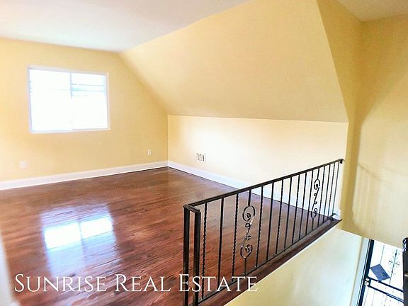 5th image of 11932 Springfield Blvd #2