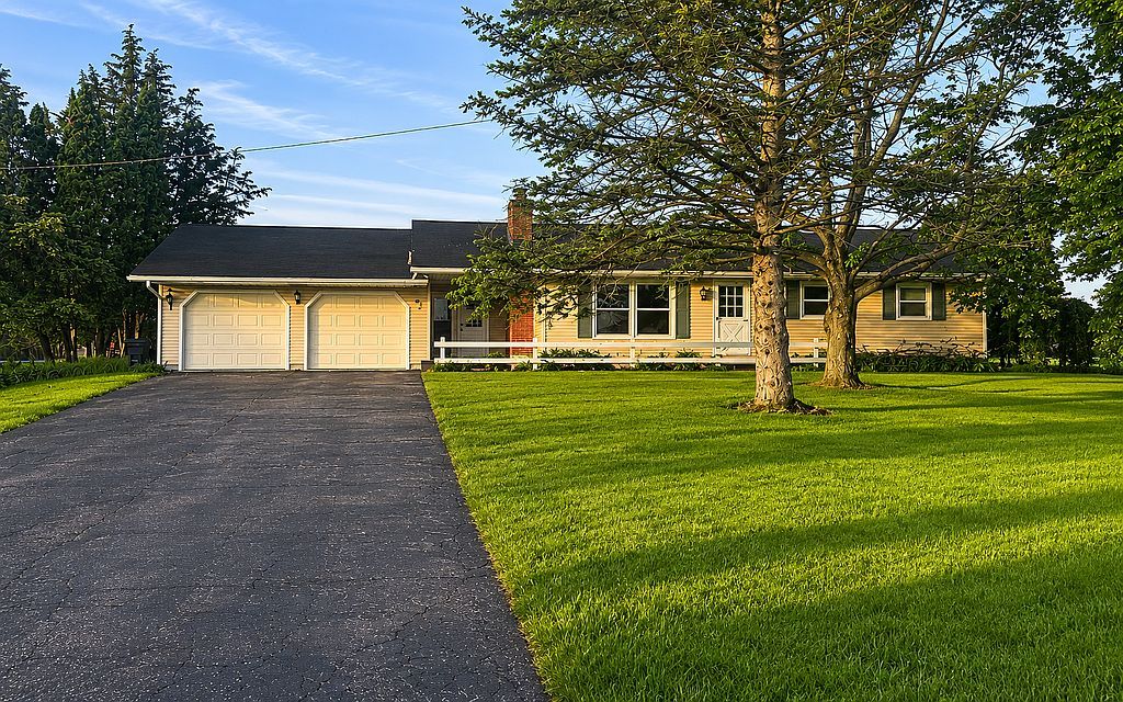 5693 State Route 162 E - Property Image