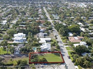 124 Ellamar Rd, West Palm Beach, FL 33405