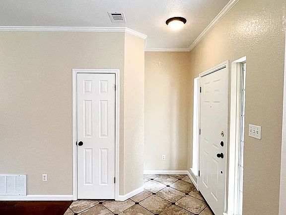 4th image of 1809 McGinnis Ct