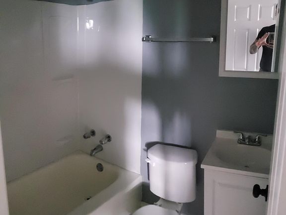 4th image of 2761 Queen City Ave APT 3